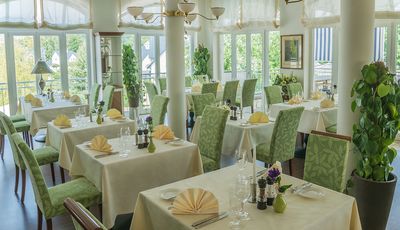 Restaurantbestuhlung von pemora im Resort Schwielowsee