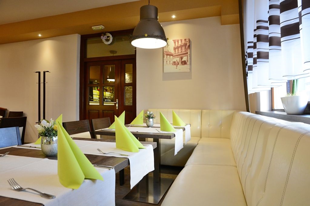 Gastronomiebank-Dinerbank-LUCCA